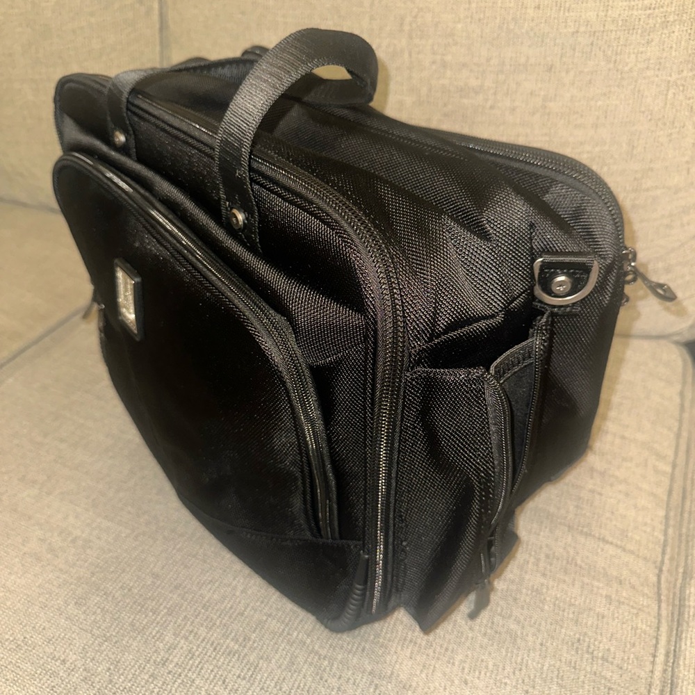 Travel Pro Tote